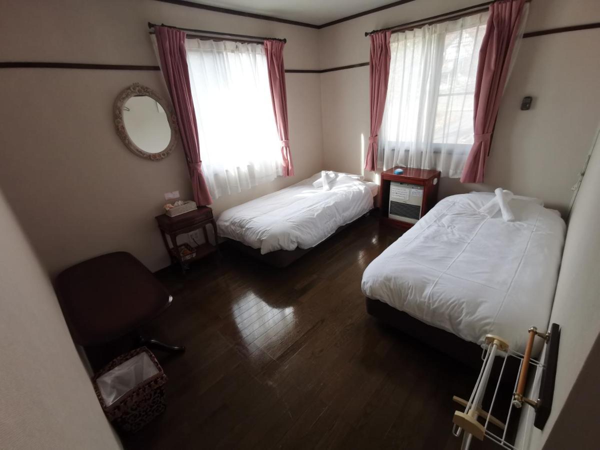 Hotel Hakuba Powder Republic Bagian luar foto